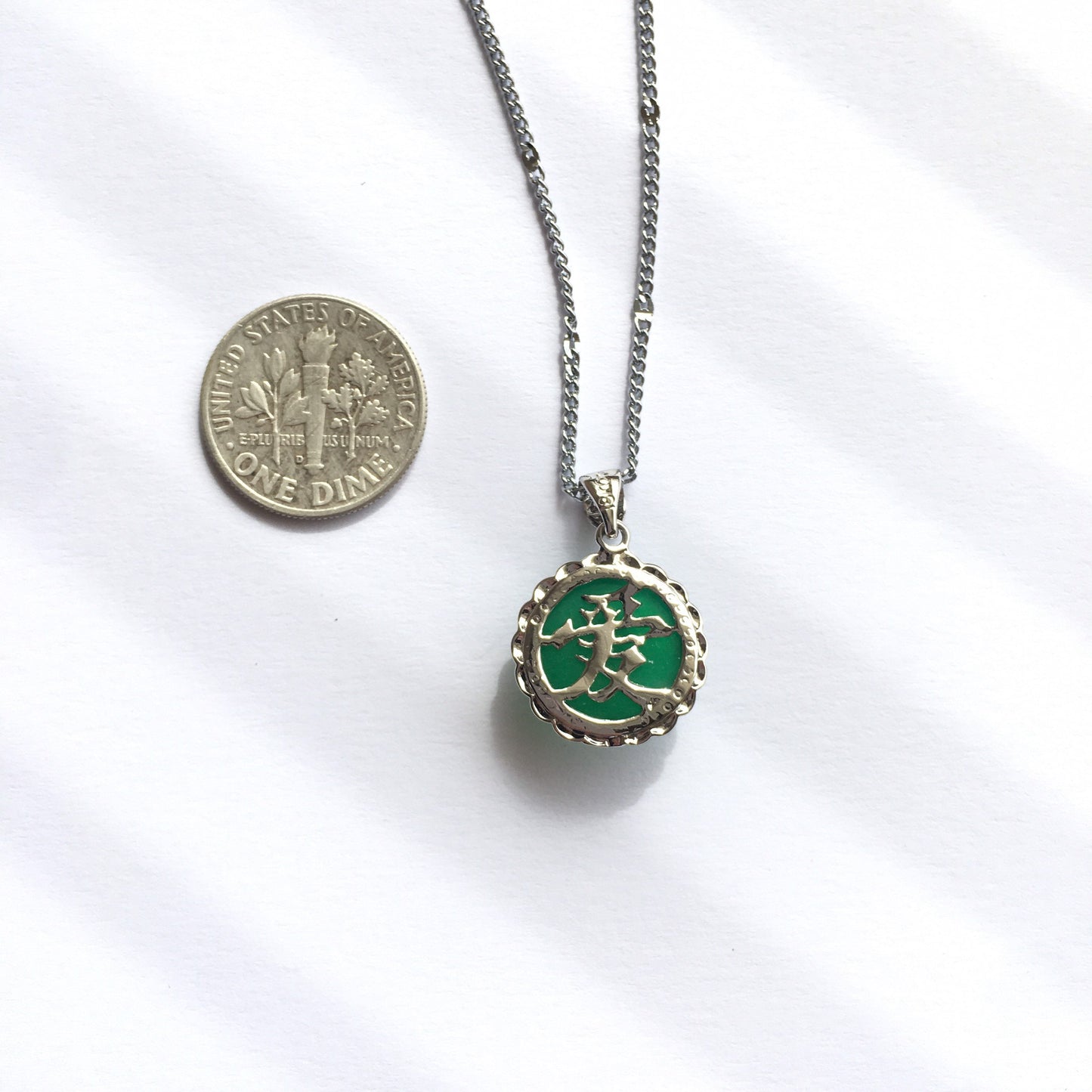 Jade love Chinese pendant necklace