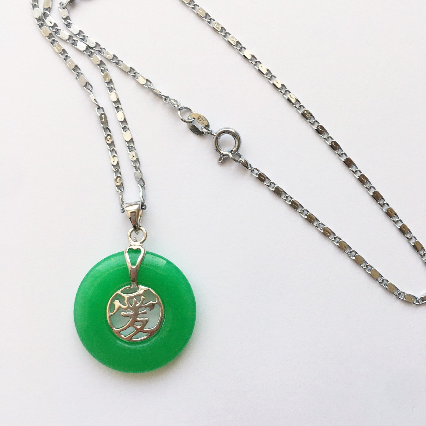 Love green jade coin circle pendant necklace (large)