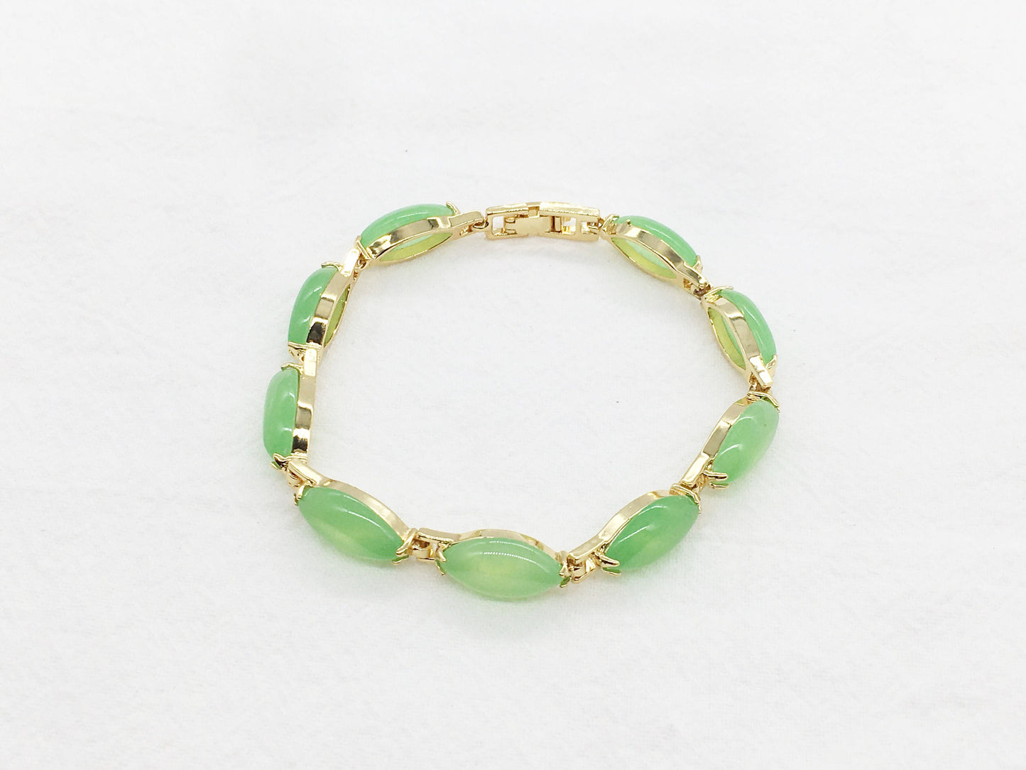 Light Green Jade Link Bracelet, Gold Plated