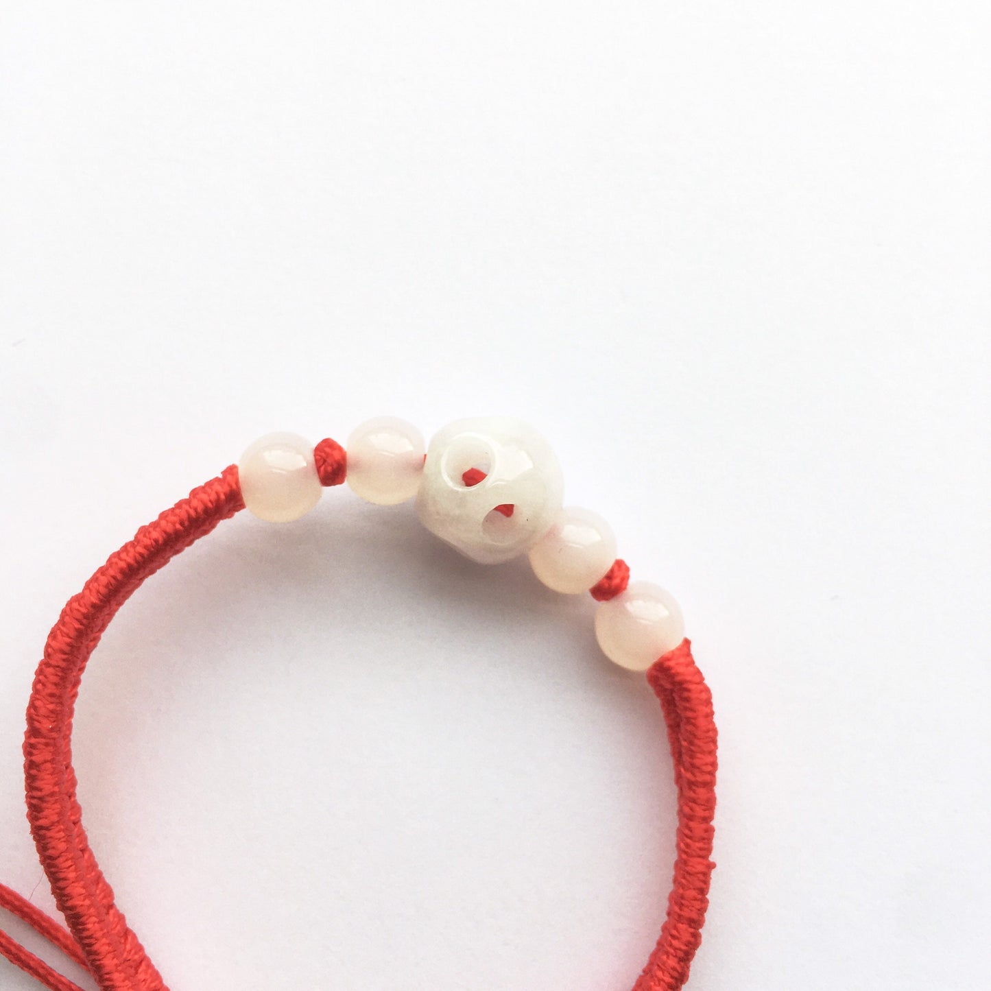 Jade lucky red string woven Bracelets
