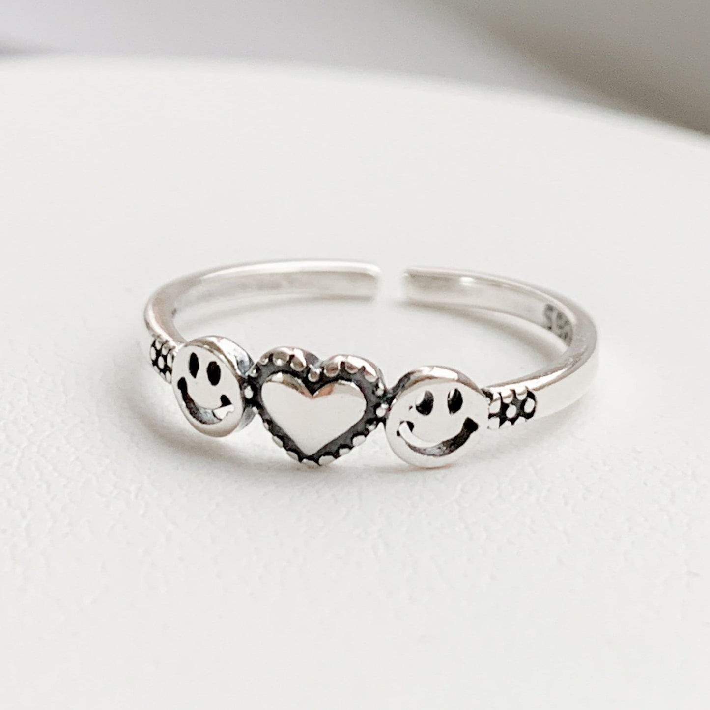 925 Sterling Silver Smiley Face Heart Shape Adjustable Open Band Ring